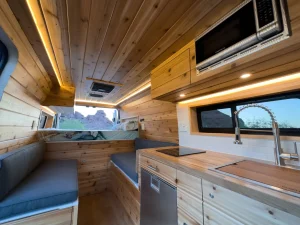 How to personalize camper van space